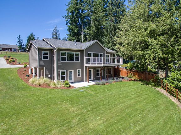 4th image of 8084 NE Breakwater Ct