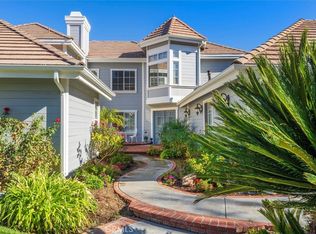 26266 Park View Rd, Santa Clarita, CA 91355