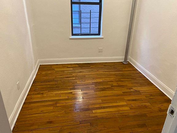 4th image of 48-26 47th St APT 3G