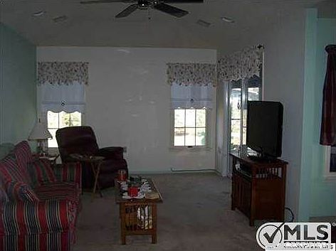 5th image of 1723 Buttonwood Ave