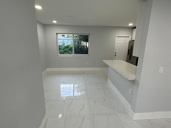 3rd image of 8 NW 169th St