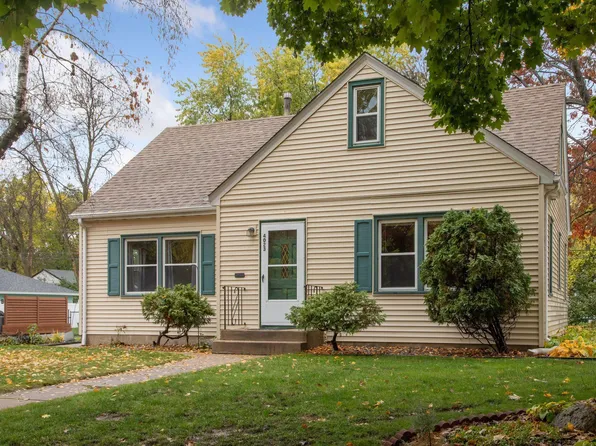 4023 Yates Ave N, Robbinsdale, MN 55422