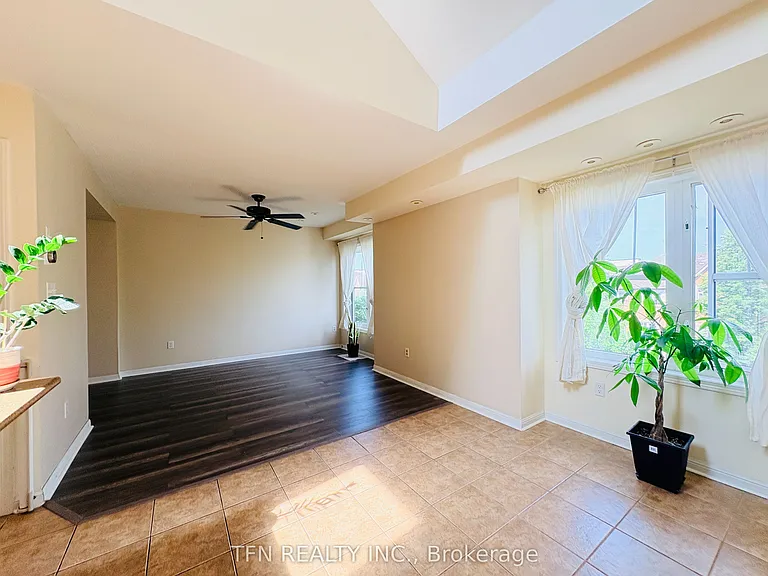 588 Shoreline Dr #3 — Photo 5
