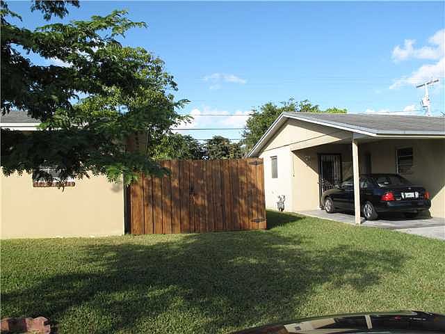 2nd image of 9031 SW 45th St