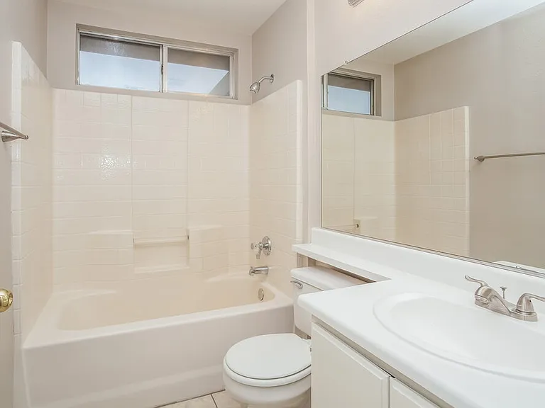 5415 Moody Vista Ct — Photo 12
