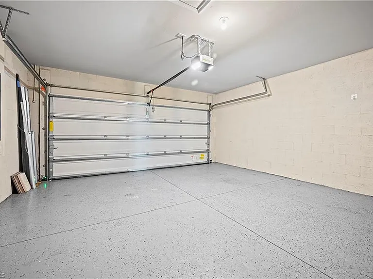 43744 Cattleman Dr — Photo 23