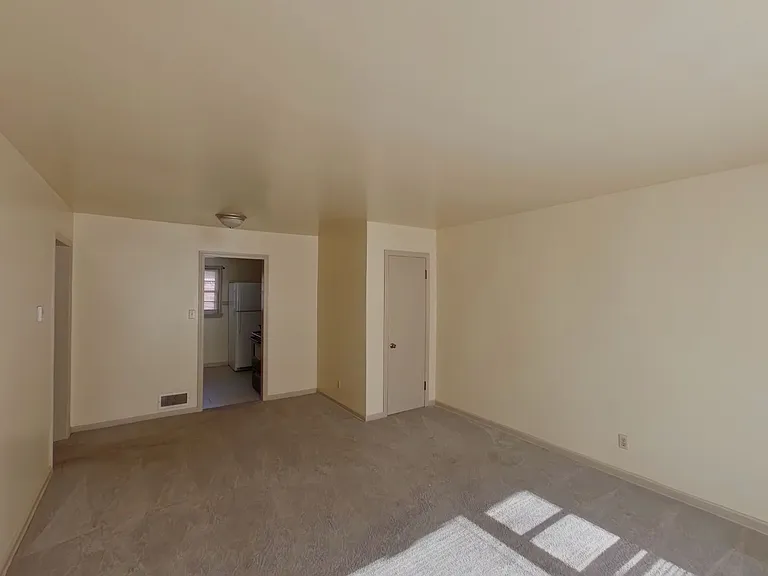6130 E Harry St — Photo 2