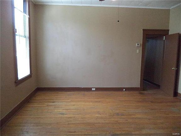 5th image of 6711 Michigan Ave