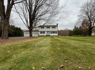 408 Hut Hill Rd, Bridgewater, CT 06752