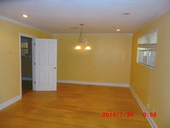 2nd image of 2112 Mirabeau Ave