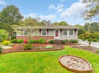 3323 Ratchford Dr, Gastonia, NC 28056