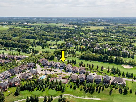 2nd image of 14 Emerald Heights Dr