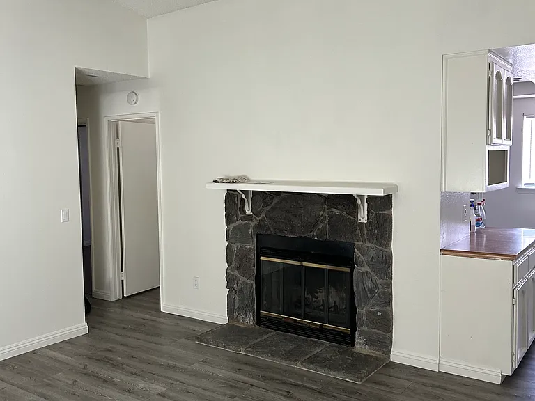 16188 Olive St #C — Photo 2