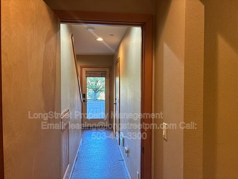 2 bed, 2.5 bath, 1620 sqft, $2,895 — Photo 3
