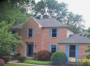 102 Papillion Ct, East Stroudsburg, PA 18301