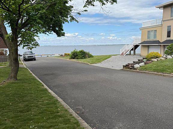 2nd image of 47 Burlington Ave #2