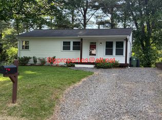 21 Kentucky Dr, Asheville, NC 28806