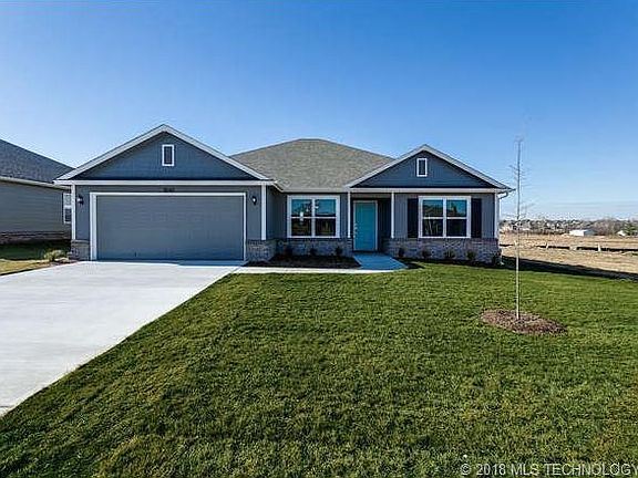 3rd image of 8648 S 256th Pl E