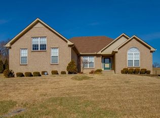 4274 N Woodstock Dr, Clarksville, TN 37040