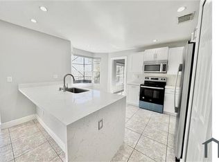 303 SW 190th Ter, Pembroke Pines, FL 33029