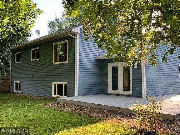 3rd image of 1724 Archibald Cir