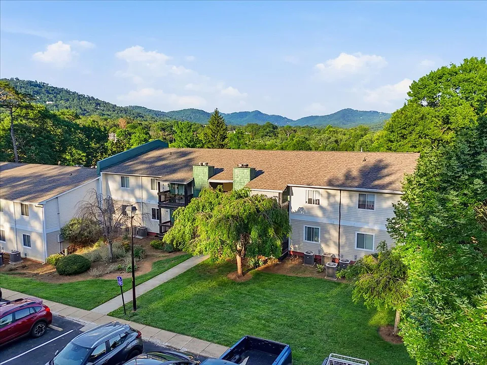 Ridge View Apartments