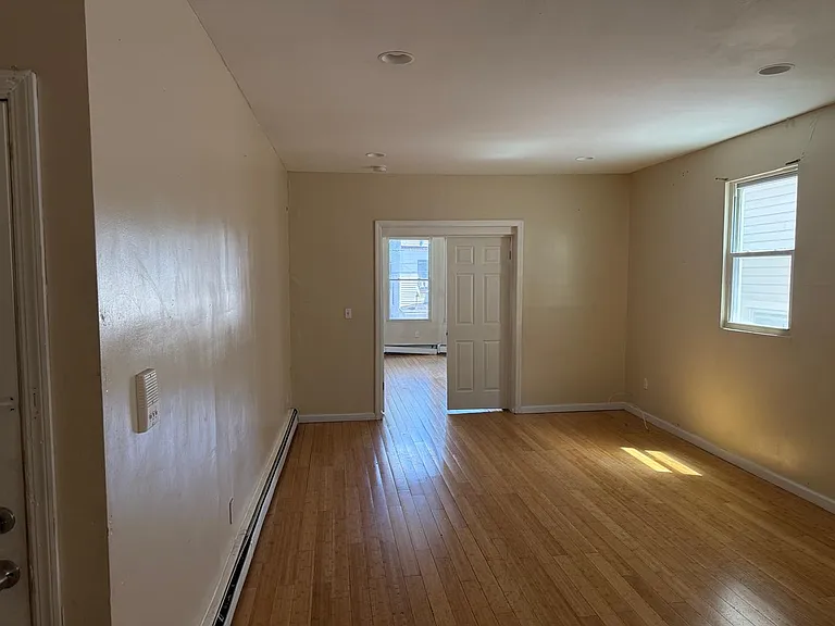 603 S 20th St #1 — Photo 6