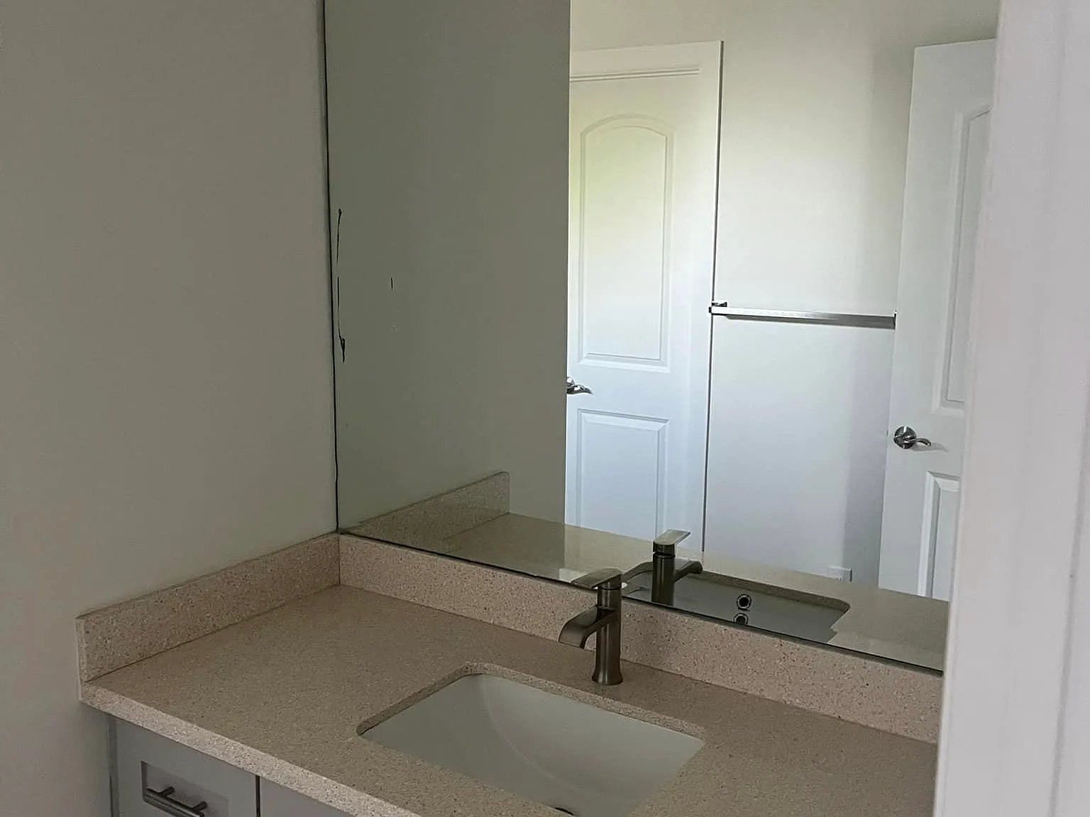 Kings Landing Apartments — Photo 4