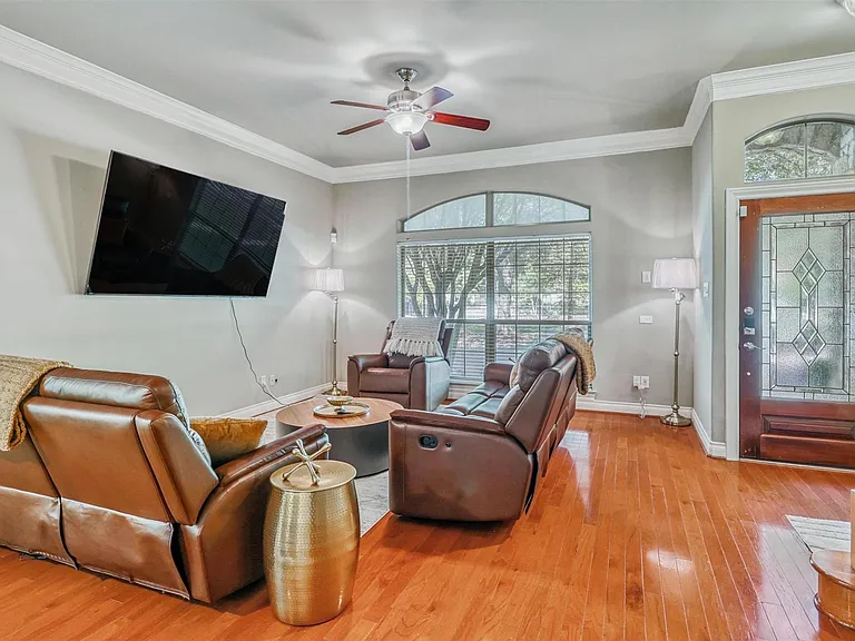 9113 Creekstone Lake Dr — Photo 6