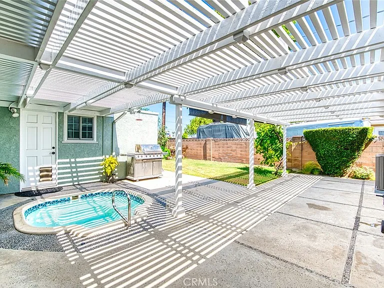 17597 Santa Paula Cir — Photo 21