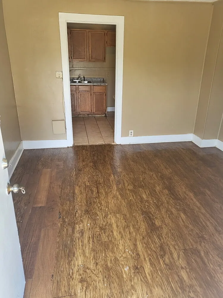 2 bed, 2.0 bath, 1014 sqft, $850 — Photo 2