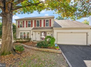 2803 White Birch Ct, Woodbridge, VA 22192
