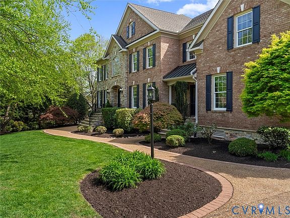 2nd image of 8705 Raleigh Manor Pl