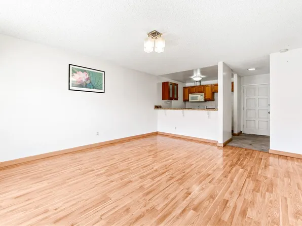 2521 W Sunflower Ave Unit T3, Santa Ana, CA 92704