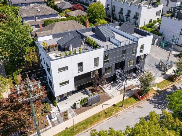 4522 Heather St, Vancouver, BC V5Z 0C9