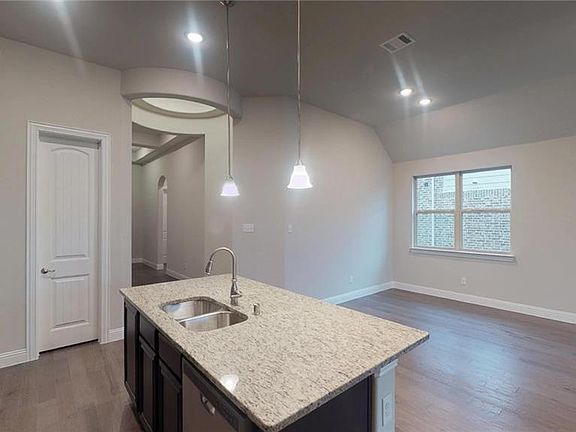 4th image of 5513 Vivace Way