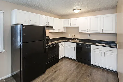 Park Ridge Apartments Photo 1