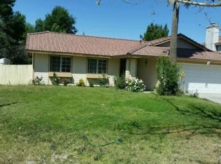 742 Crystal Creek Rd, Perris, CA 92571