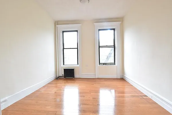 Rented by (Legacy) NY Quality Living Uptown | media 16