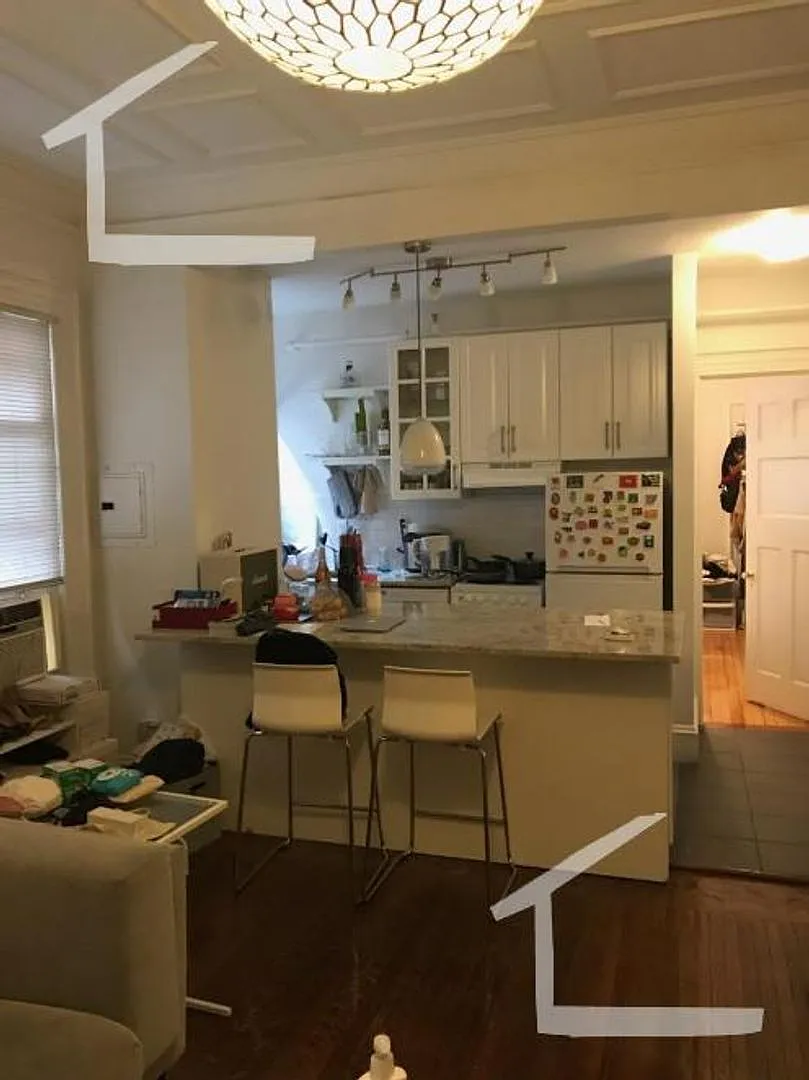 Building Photo - 461 Park Dr #39