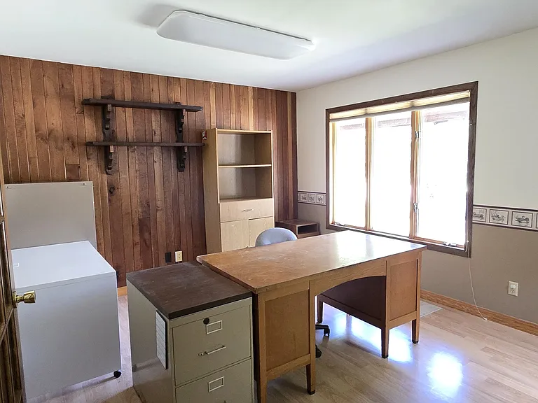 731 Sunset Blvd — Photo 17