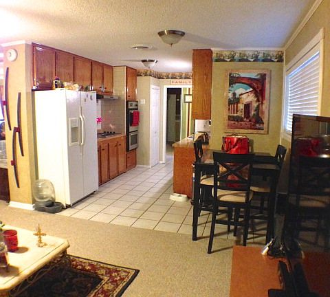 4th image of 4216 Wayside Ave