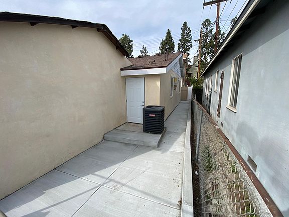 3rd image of 1924-101 Landis St