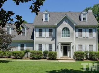 106 Quailview Dr, Chapel Hill, NC 27516