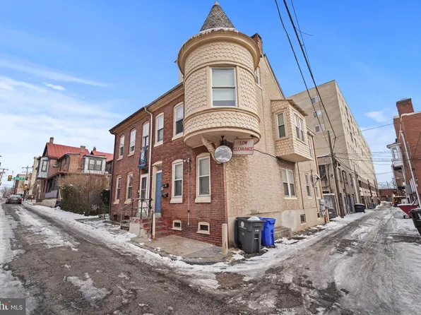 18 Penn St, Pottstown, PA 19464