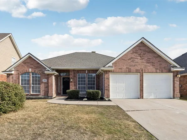 6405 Greenbriar Ln, Fort Worth, TX 76132