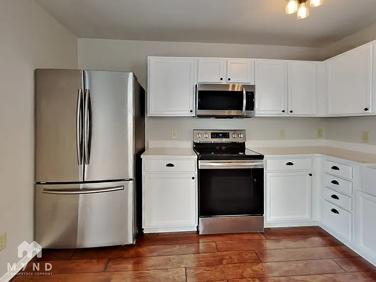 8423 Sansa St — Photo 5