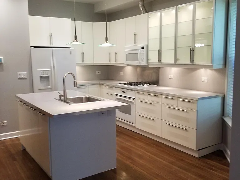 3827 N Wilton Ave #2 — Photo 1