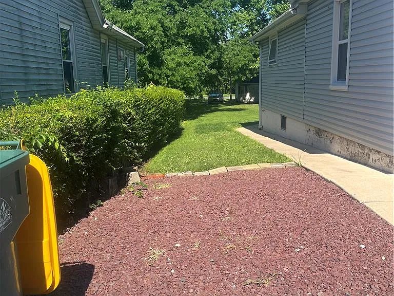 1839 Willow Park Rd — Photo 4