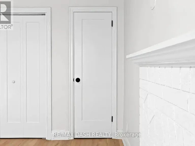50 Raglan Ave #5 — Photo 18